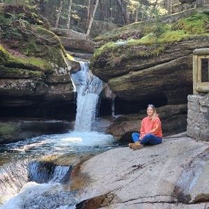 Meet your Posher, Becky